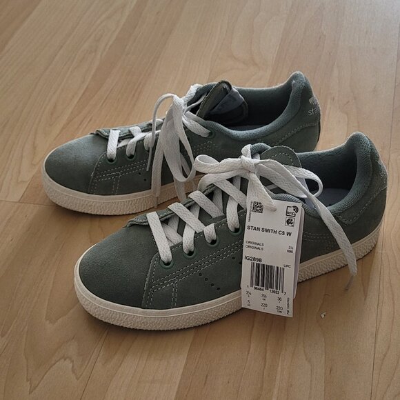 Adidas Originals Stan Smith  Womens Low Top Suede Sneakers in size 5 - BNWT - Picture 5 of 12